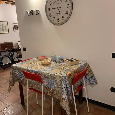 Le Parole Del Gatto Apartman Genova Kültér fotó