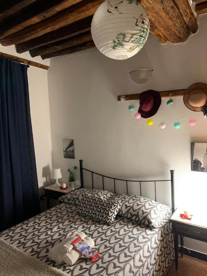 Le Parole Del Gatto Apartman Genova Kültér fotó