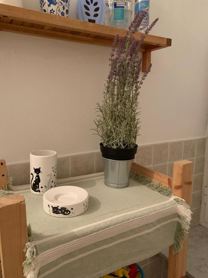 Le Parole Del Gatto Apartman Genova Kültér fotó