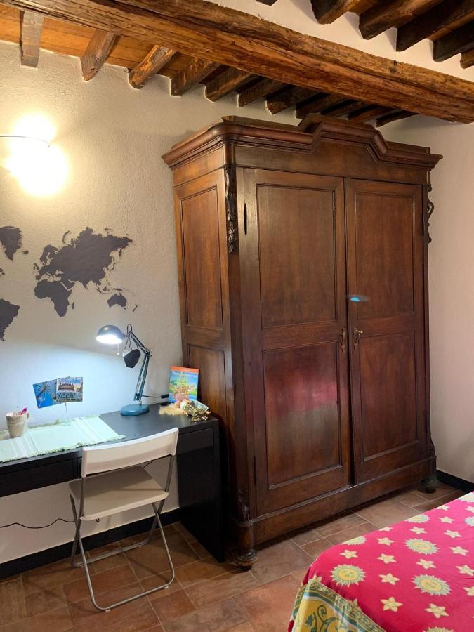 Le Parole Del Gatto Apartman Genova Kültér fotó